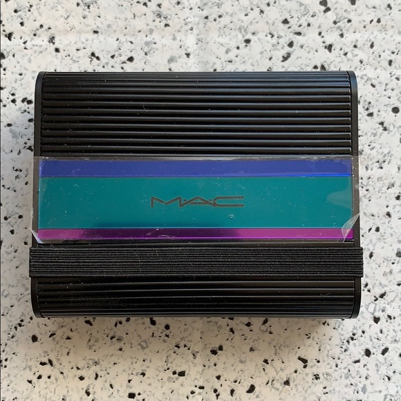 NWT MAC Cosmetics Purple Irresistibly Charming Gli - Picture 4 of 8